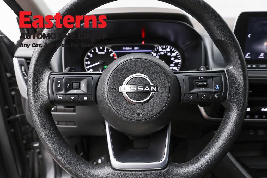 Used 2023 Nissan Rogue SV AWD/4WD image 10