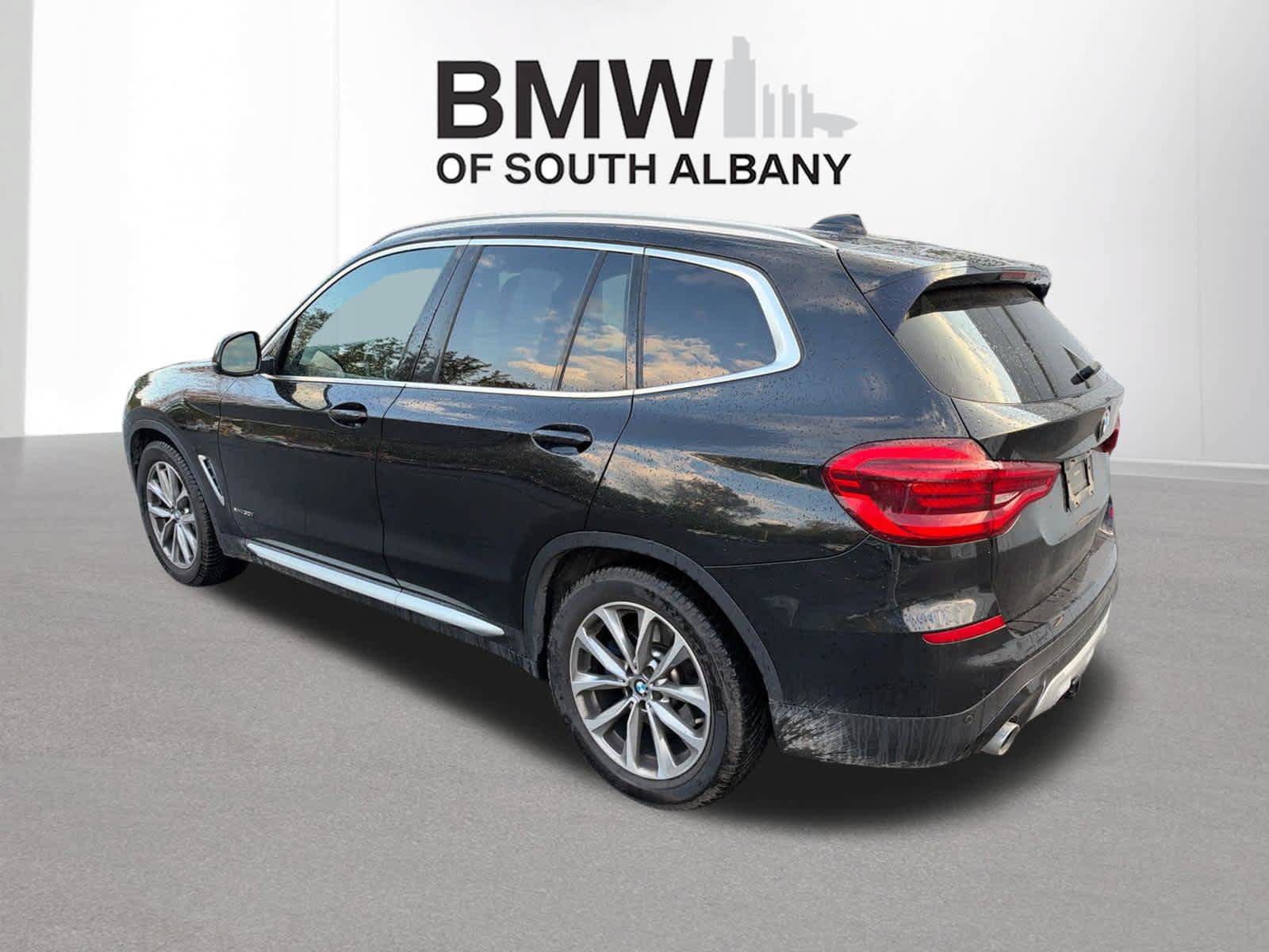 Used 2018 BMW X3 xDrive30i AWD/4WD image 3