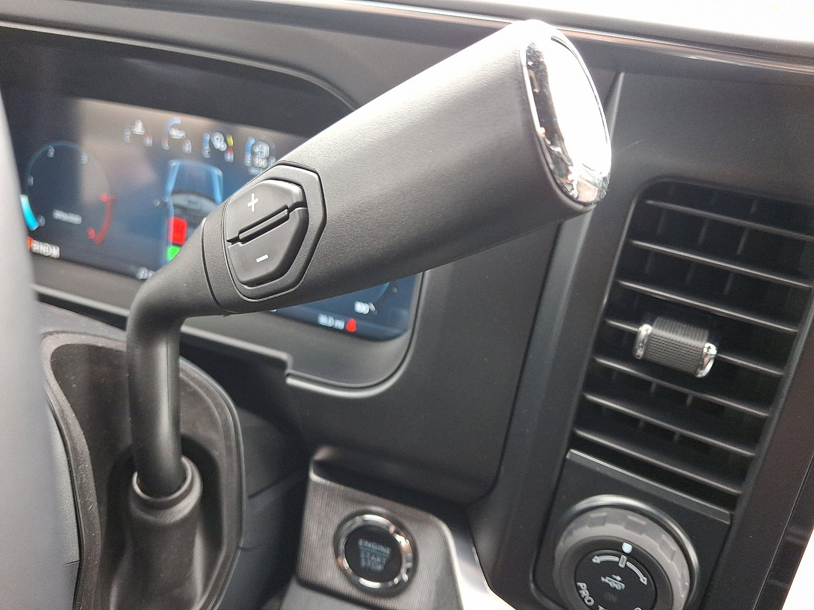 New 2025 Ford F250 Platinum image 10