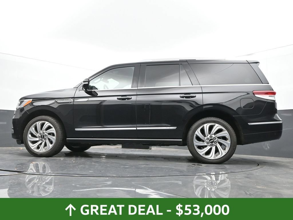 Used 2024 Lincoln Navigator Premiere image 48