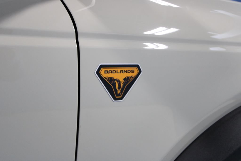 Used 2025 Ford Bronco Badlands AWD/4WD image 36