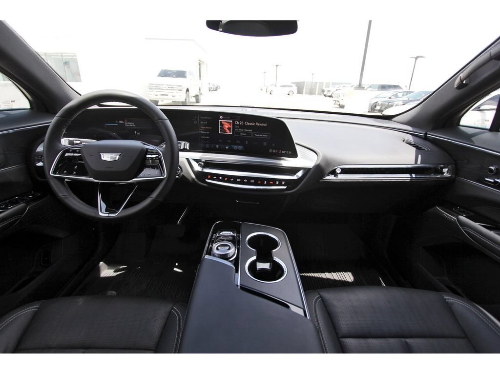 Certified 2024 Cadillac Lyriq Sport RWD image 9