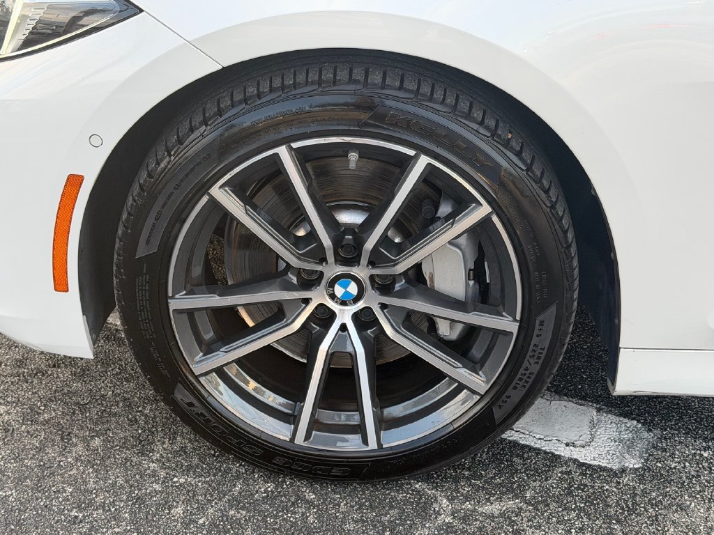 Used 2025 BMW 430i Convertible RWD image 16