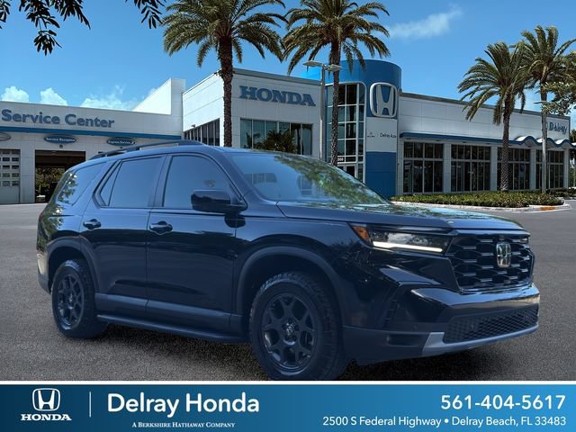 Used 2025 Honda Pilot TrailSport