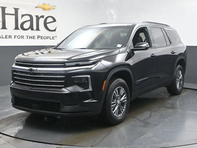 New 2026 Chevrolet Traverse LT w/ Driver Confidence Package AWD/4WD image 13