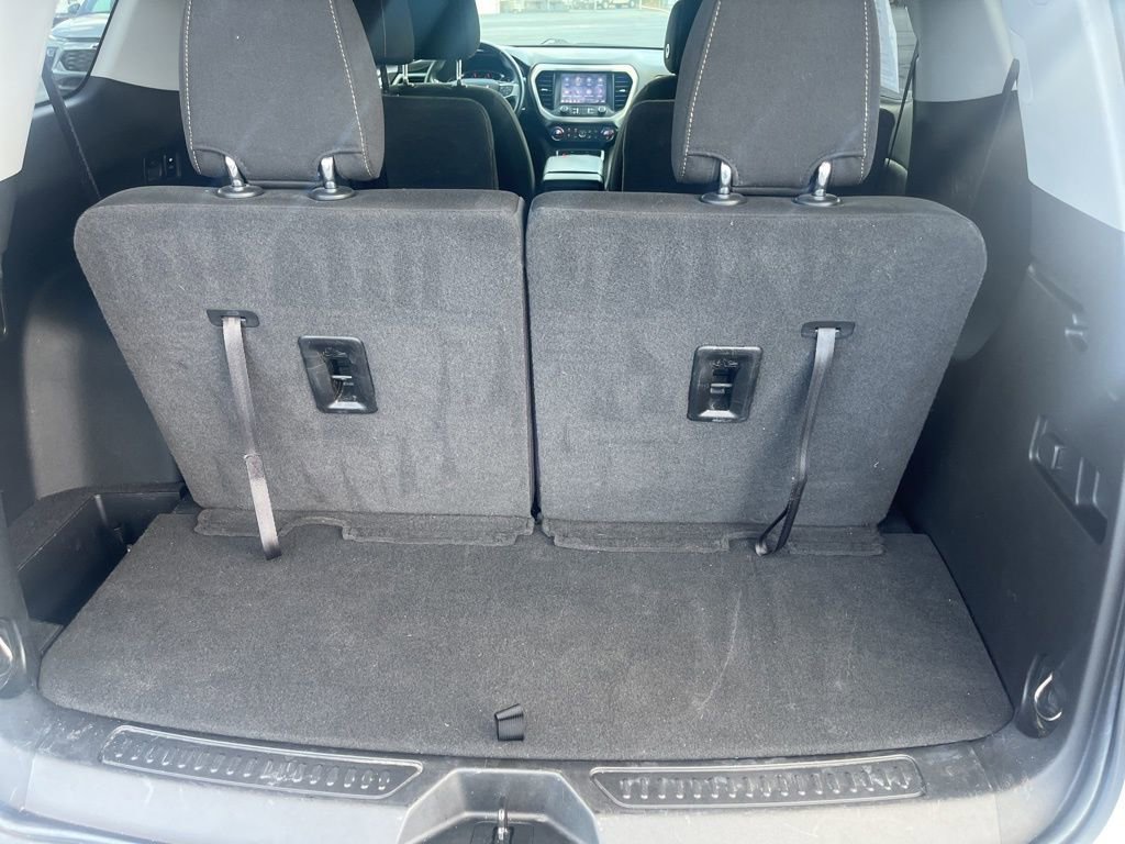 Used 2020 GMC Acadia SLE image 27