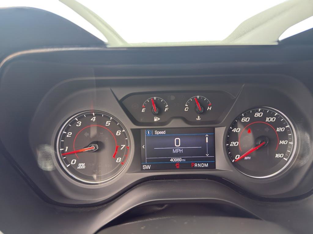 Used 2022 Chevrolet Camaro LT RWD image 13
