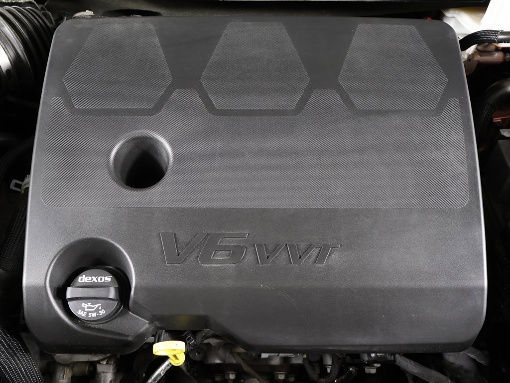 Used 2024 Buick Enclave Premium image 18