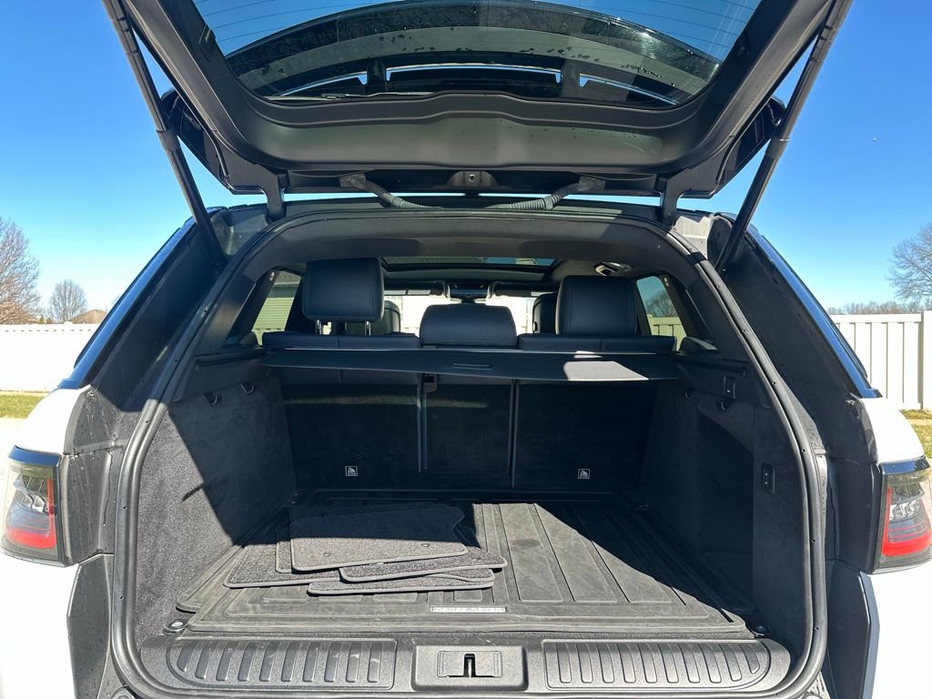 Used 2022 Land Rover Range Rover Sport HST image 23