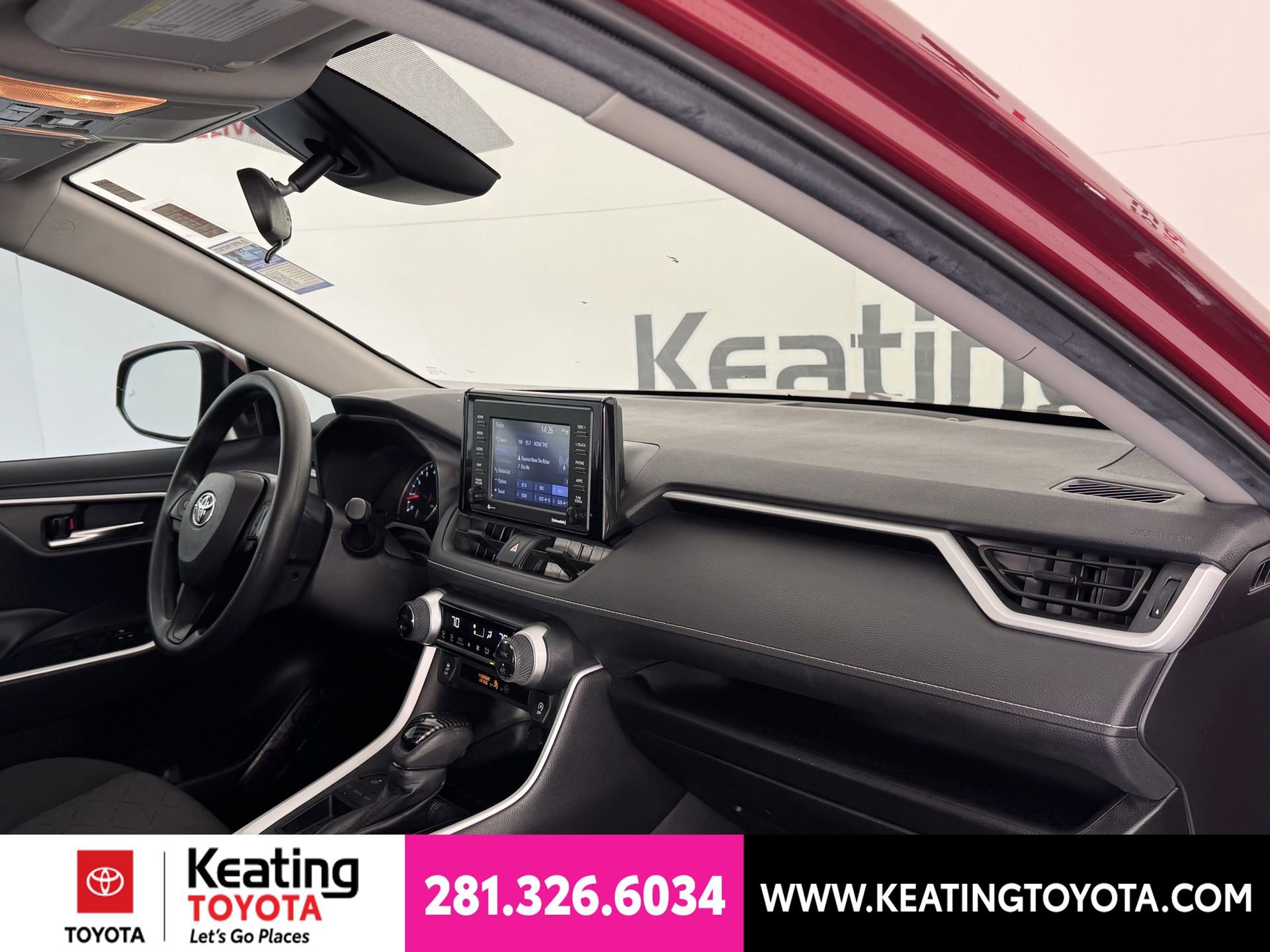 Certified 2021 Toyota RAV4 XLE w/ Convenience Package FWD image 22