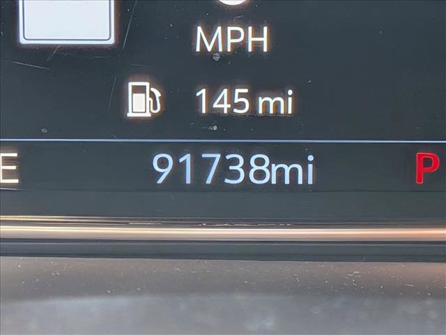 Used 2021 GMC Yukon XL Denali w/ Denali Premium Package AWD/4WD image 13