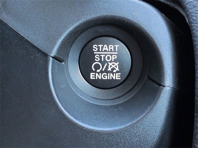 Used 2021 Jeep Compass Latitude image 30