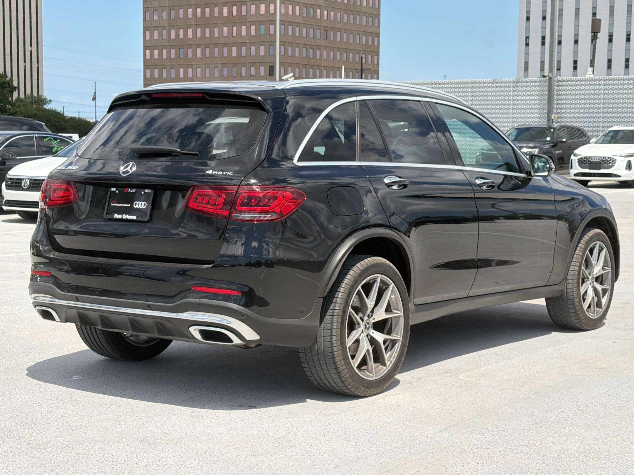 Used 2022 Mercedes-Benz GLC 300 4MATIC image 9
