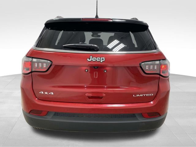 Used 2024 Jeep Compass Limited image 3