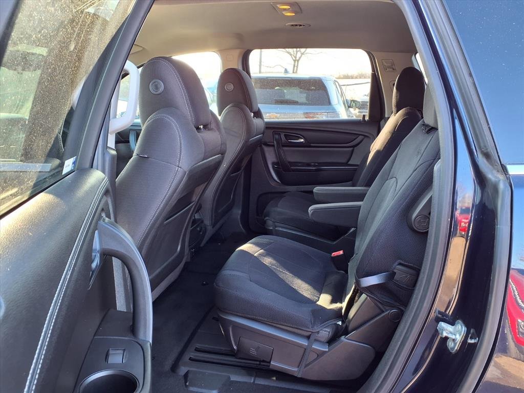 Used 2015 Chevrolet Traverse LT w/ Style and Technology Package image 9