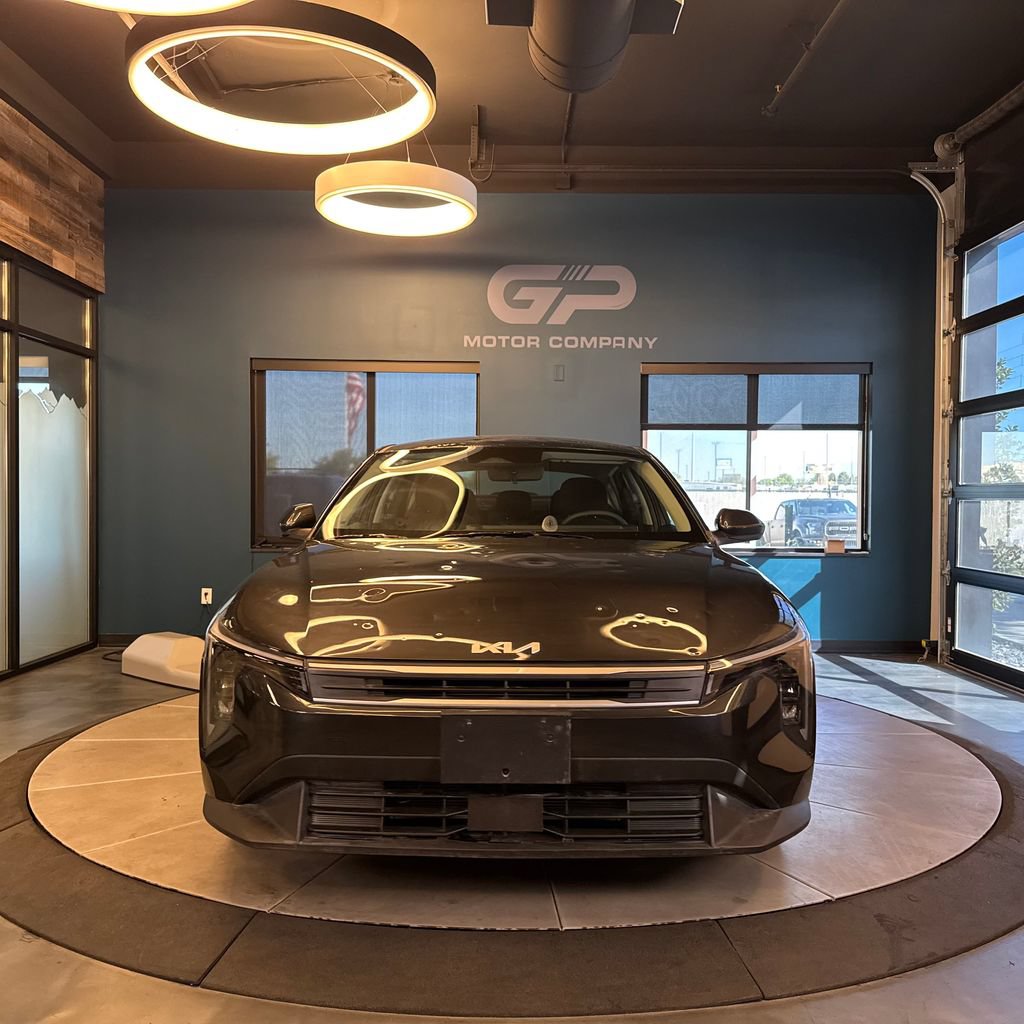 Used 2025 Kia K4 FWD image 8