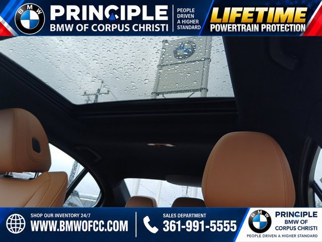 New 2026 BMW 330i Sedan w/ M Sport Package RWD image 25