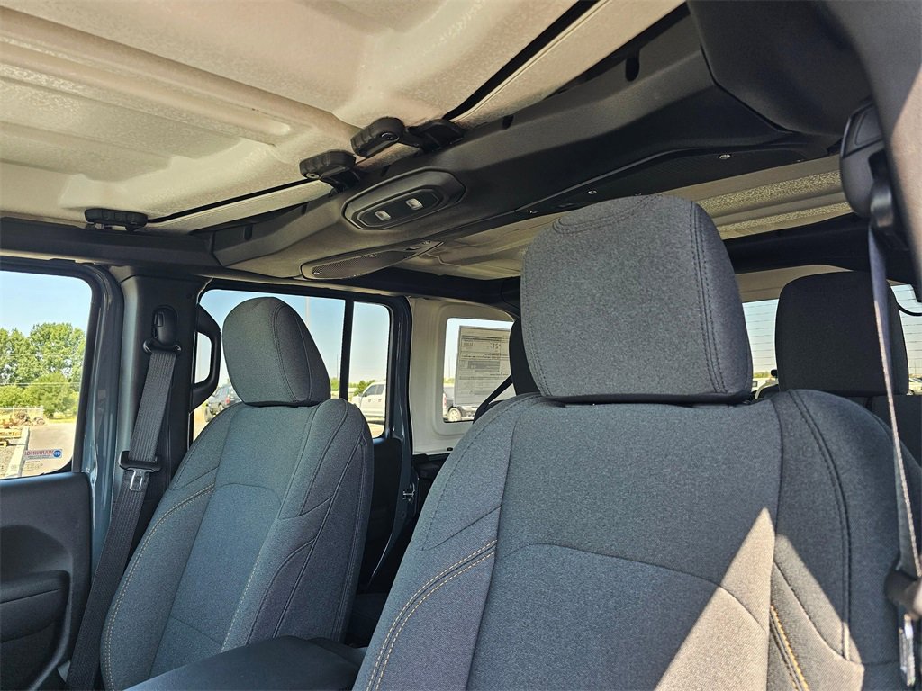 New 2025 Jeep Wrangler Sport S image 27