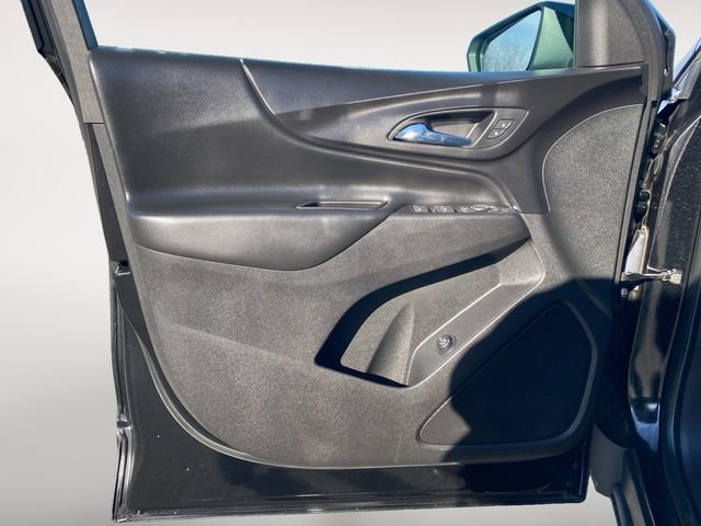 Used 2019 Chevrolet Equinox LT image 16