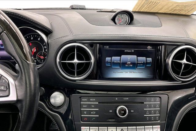 Used 2019 Mercedes-Benz SL 550 image 5