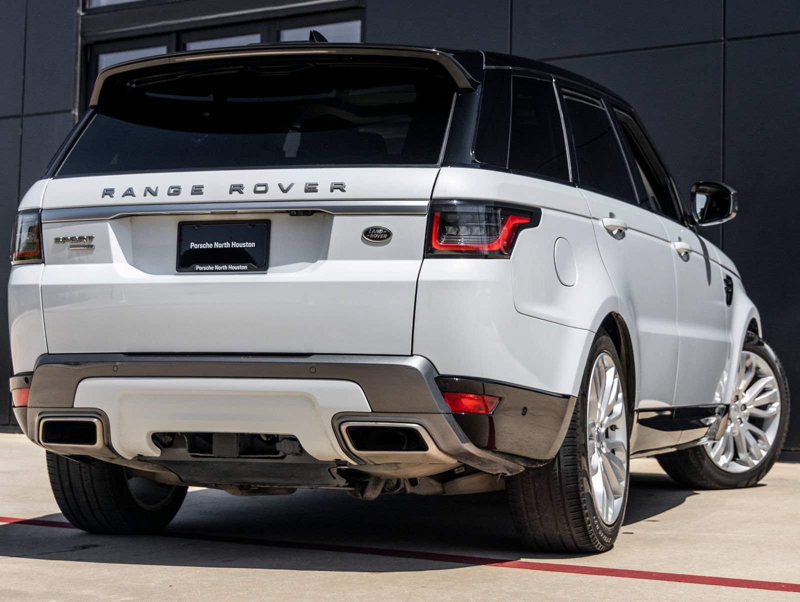 Used 2019 Land Rover Range Rover Sport HSE AWD/4WD image 8