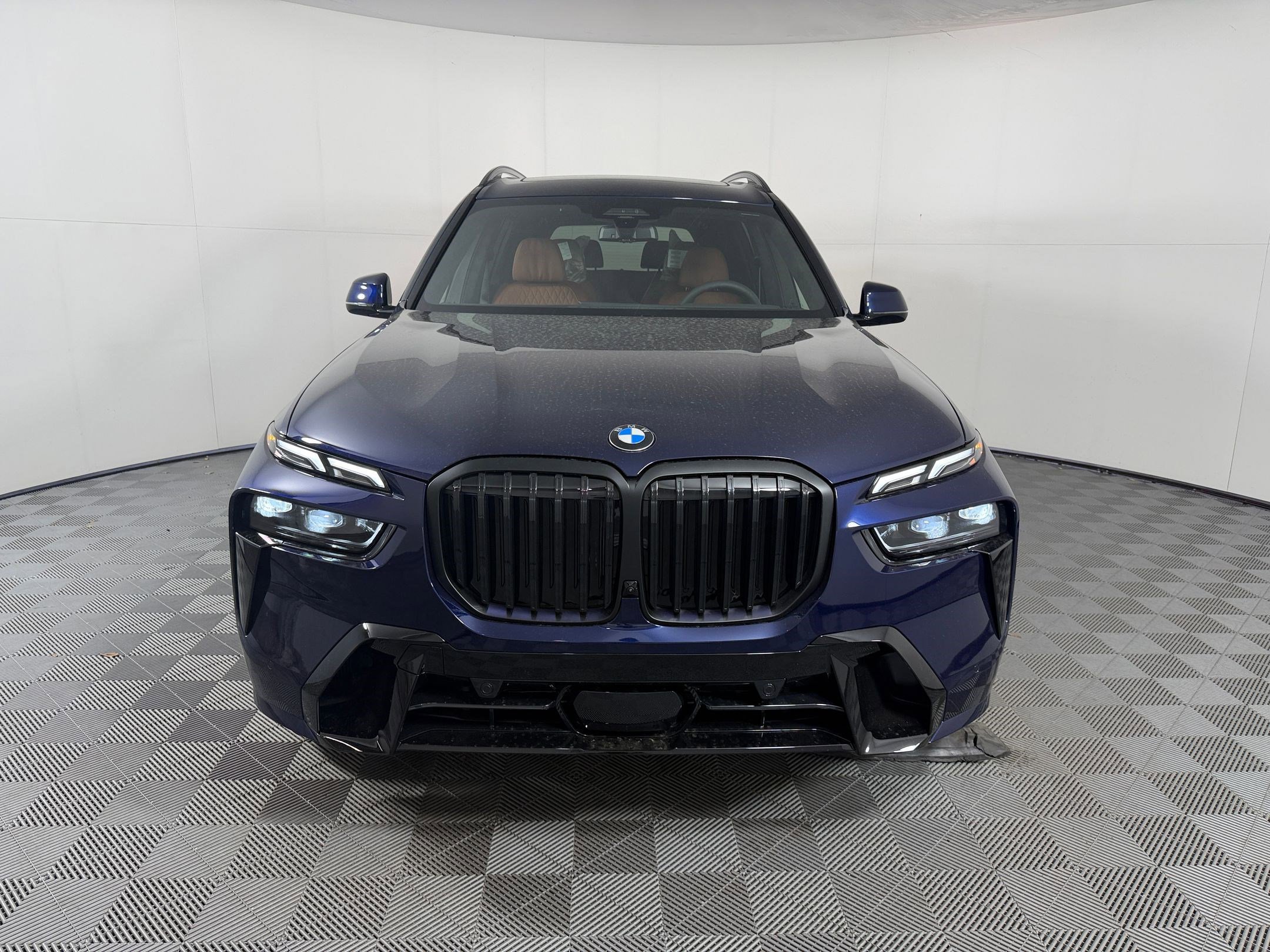 New 2026 BMW X7 xDrive40i w/ Executive Package image 6