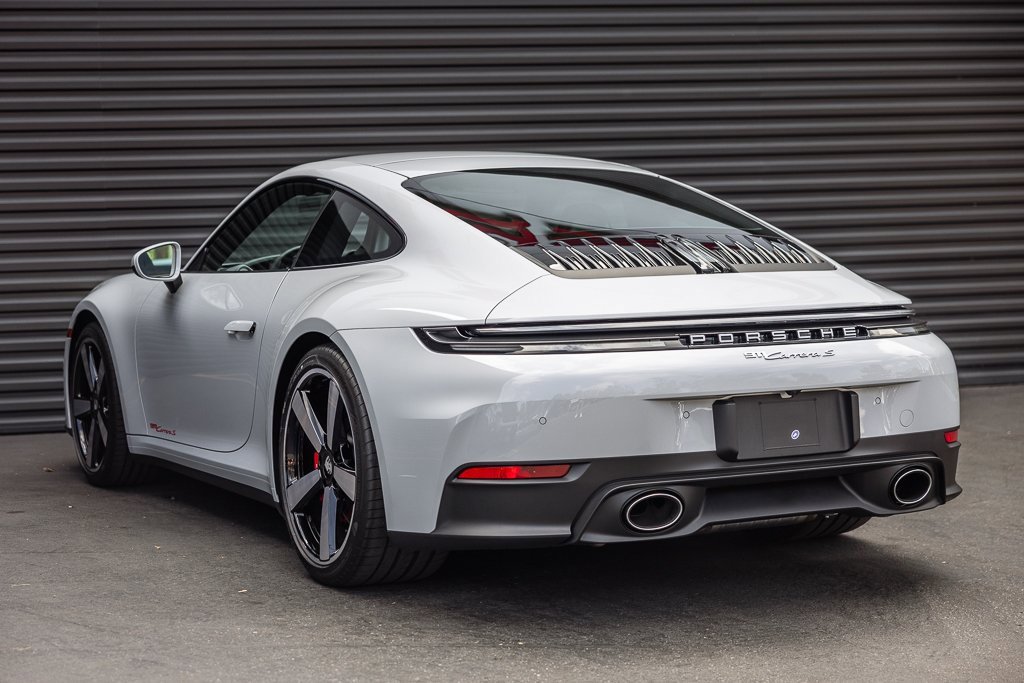 Certified 2025 Porsche 911 Carrera S image 3