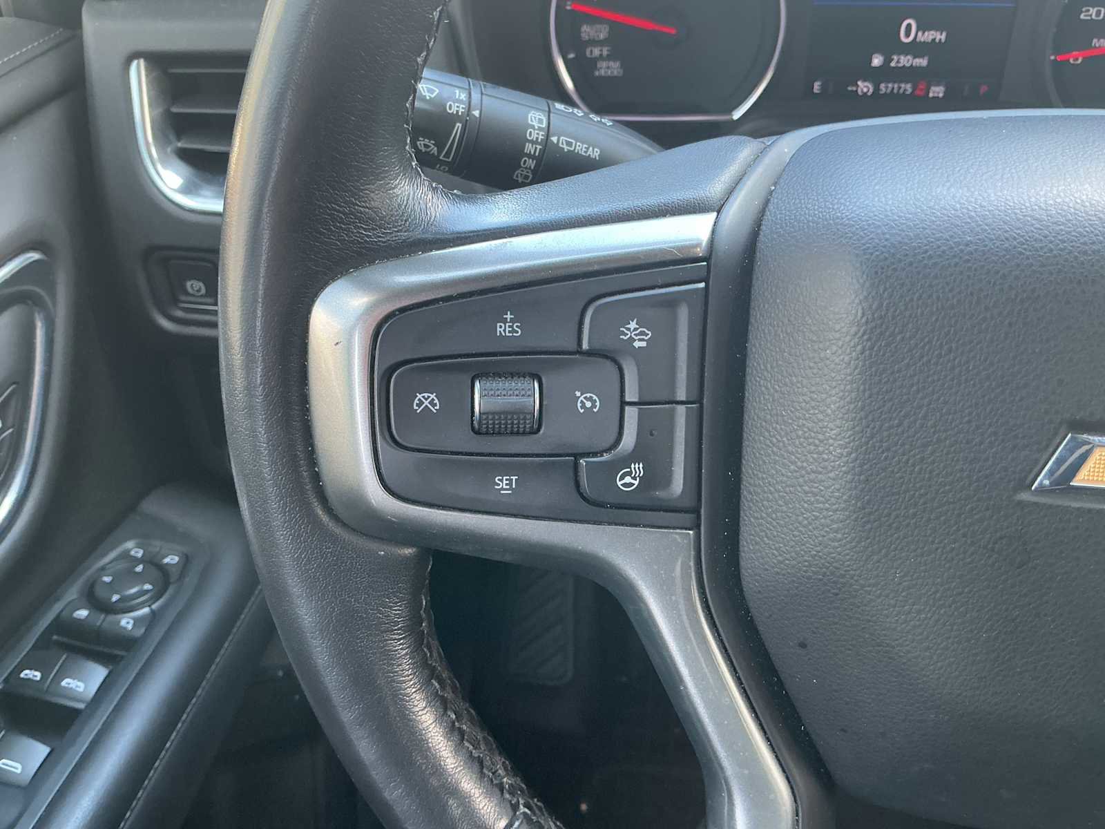 Used 2021 Chevrolet Tahoe LT w/ LT Signature Package AWD/4WD image 10