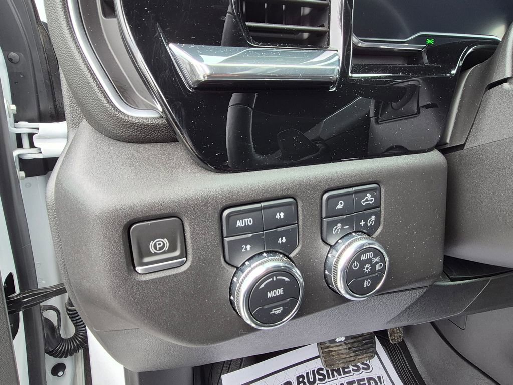 Used 2023 GMC Sierra 1500 SLT w/ SLT Convenience Package image 14