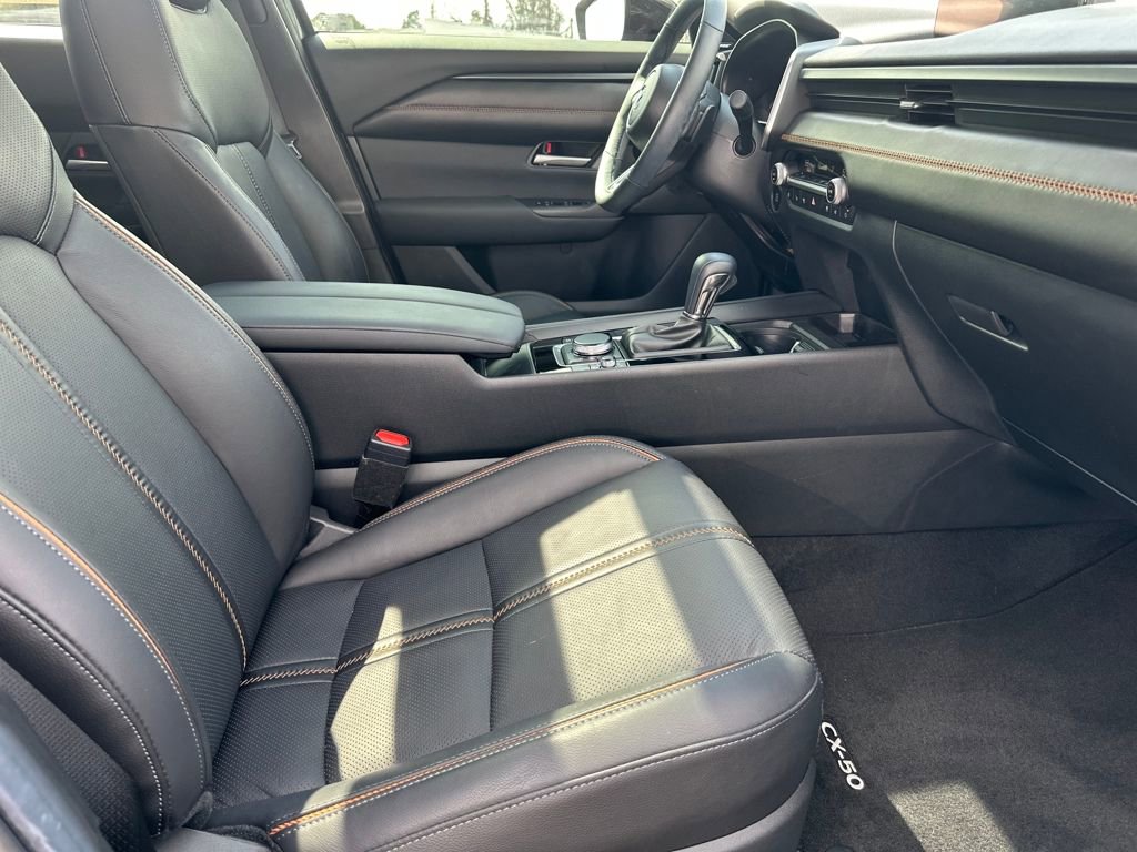 Used 2025 MAZDA CX-50 AWD 2.5 Turbo w/ Premium Pkg image 39