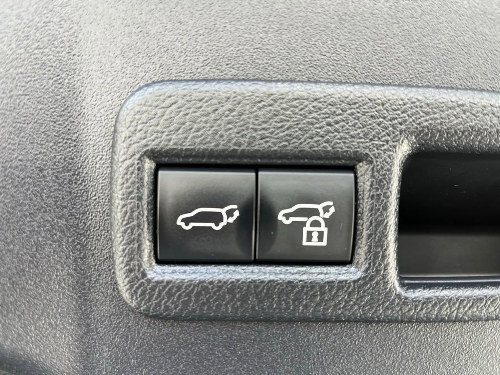 Certified 2023 Subaru Solterra AWD image 19