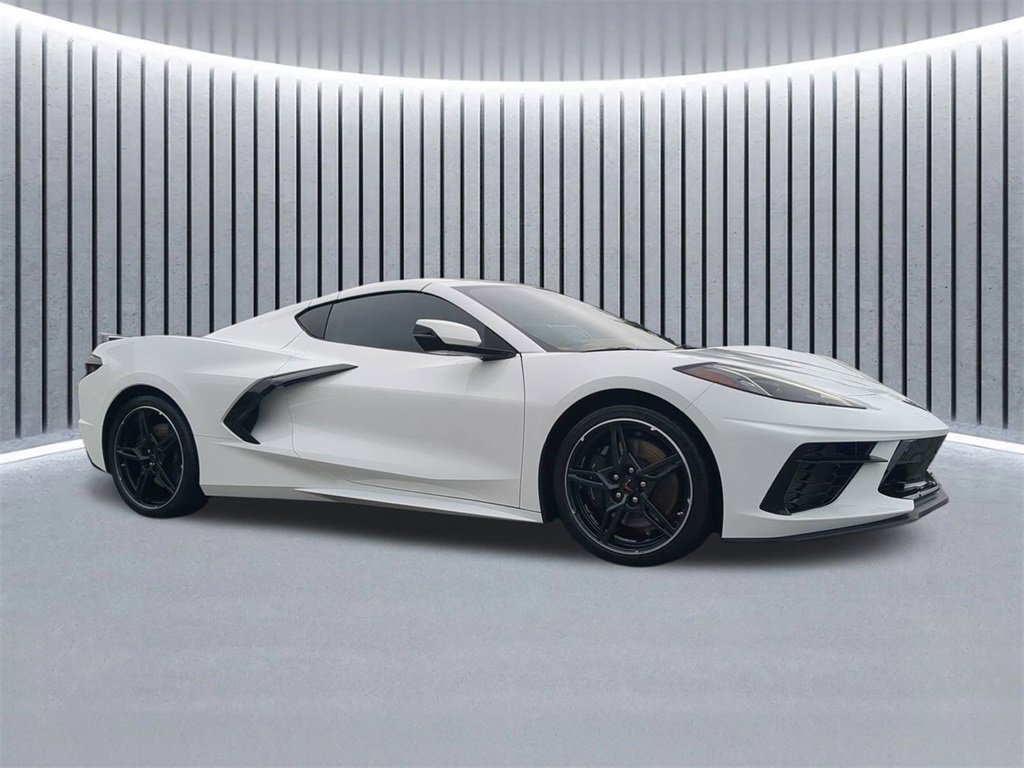 Used 2020 Chevrolet Corvette Stingray Premium Cpe w/ 3LT Preferred Equipment Group image 3