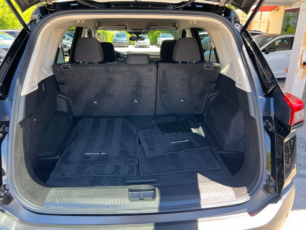 Certified 2023 Nissan Rogue S AWD/4WD image 11