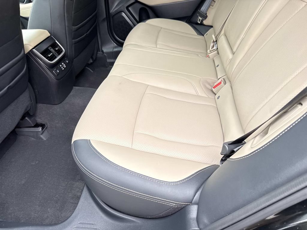 Used 2023 Subaru Outback Limited AWD/4WD image 15