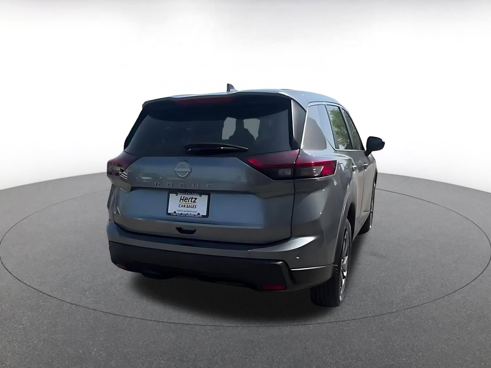 Used 2025 Nissan Rogue SV FWD image 15