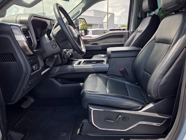 Used 2024 Ford F250 Lariat w/ Lariat Ultimate Package AWD/4WD image 11