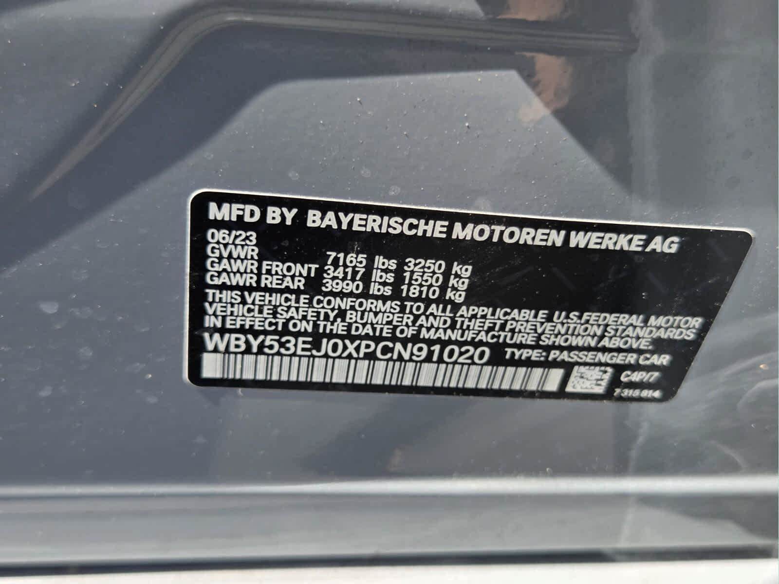 Certified 2023 BMW i7 xDrive60 AWD/4WD image 21