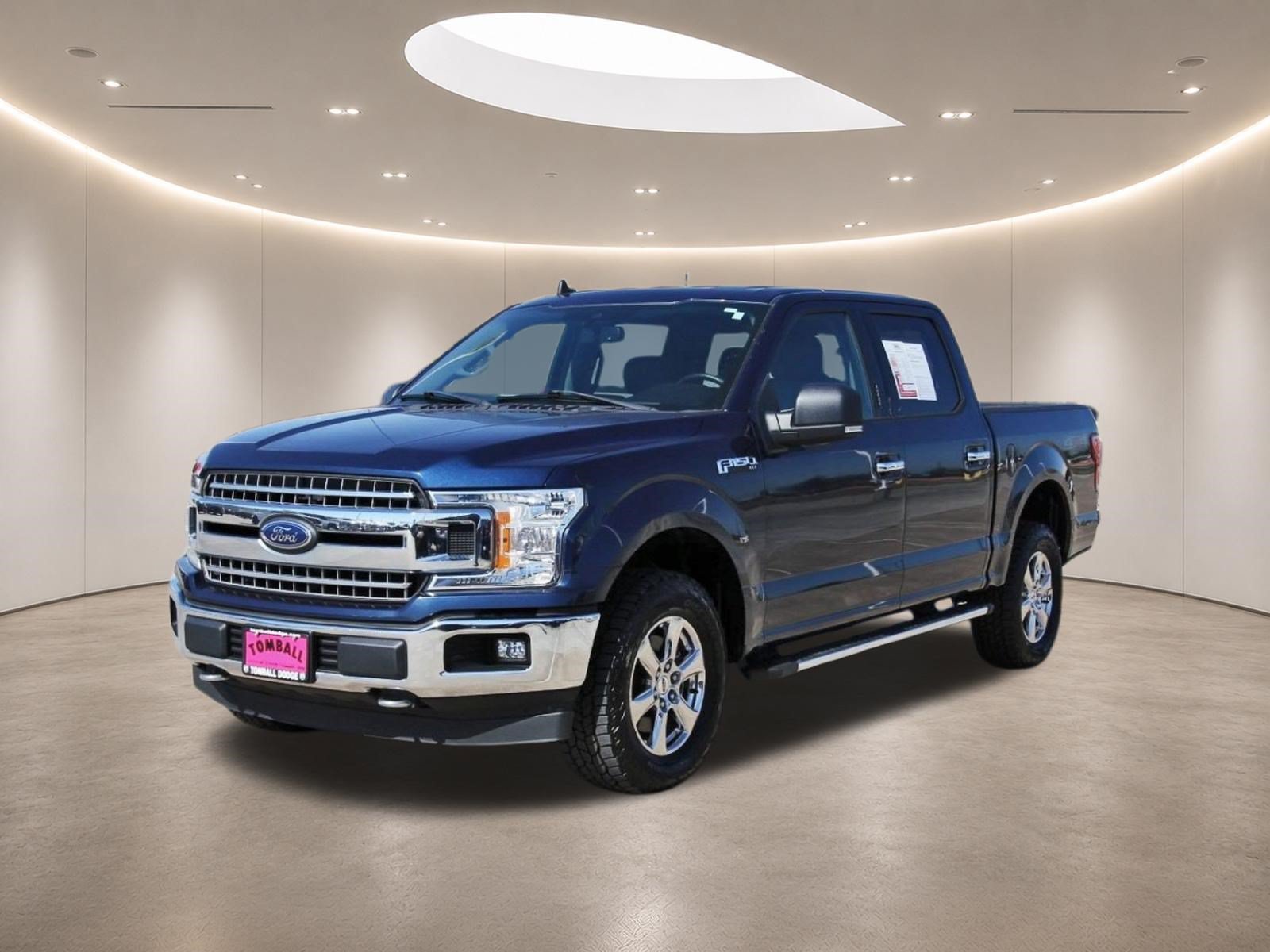 Used 2019 Ford F150 XLT w/ Equipment Group 302A Luxury AWD/4WD image 3