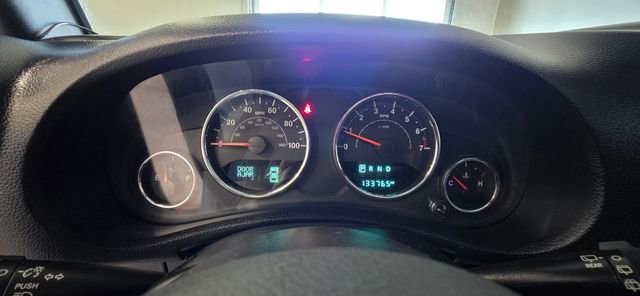 Used 2016 Jeep Wrangler Unlimited Willys image 15