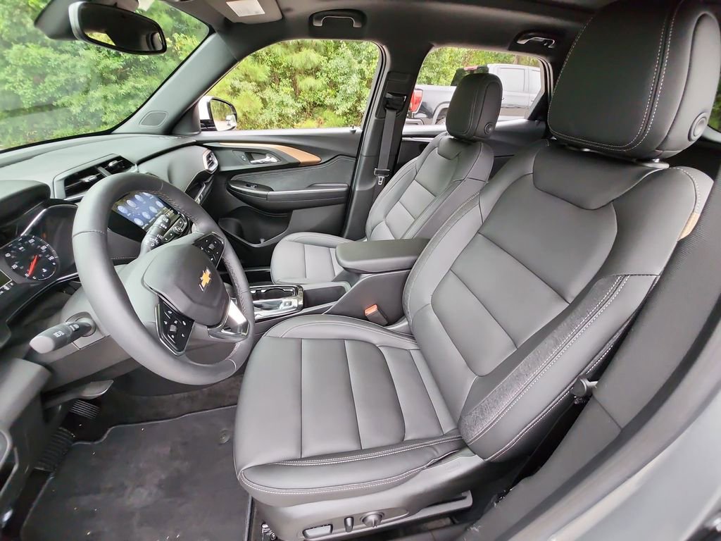 Certified 2023 Chevrolet TrailBlazer ACTIV w/ Sun and Liftgate Package image 25