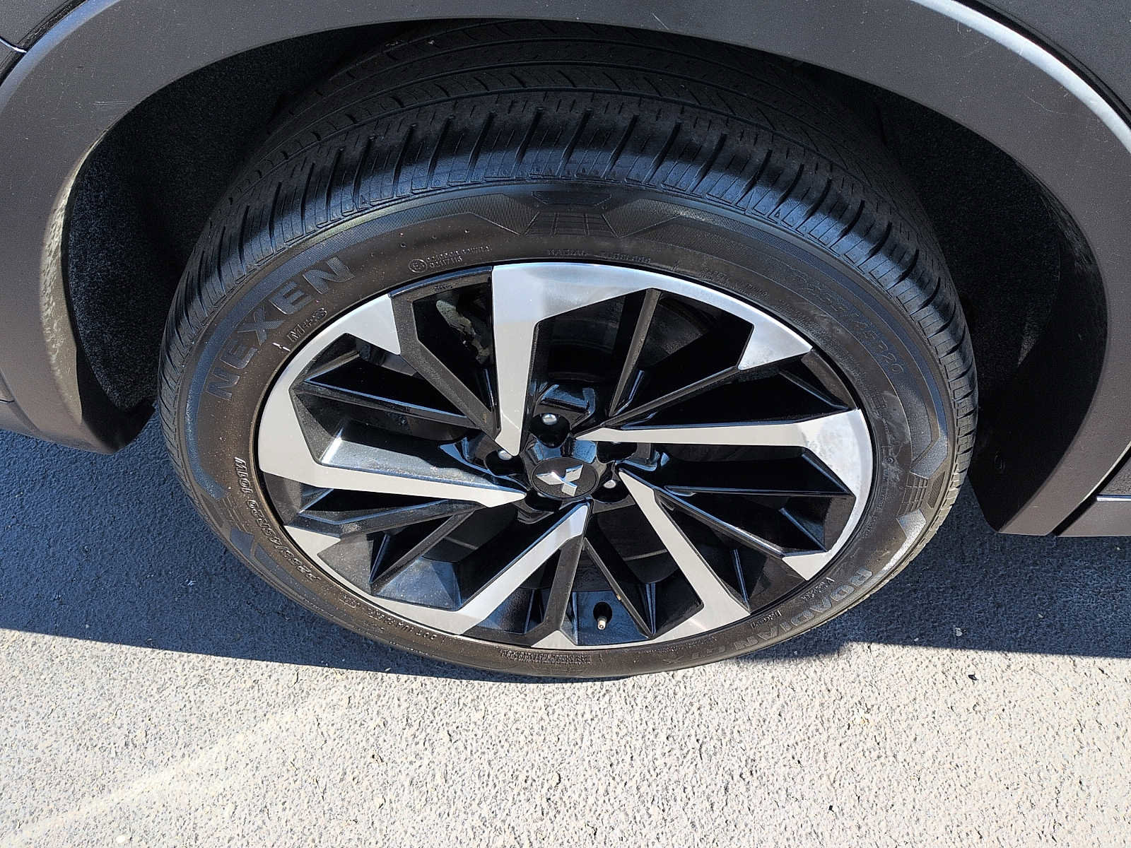 Used 2024 Mitsubishi Outlander SE AWD/4WD image 9