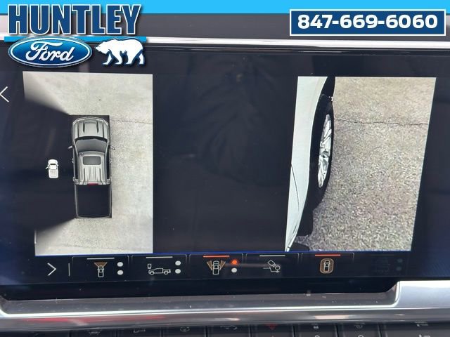 Used 2025 Chevrolet Silverado 1500 LTZ image 32