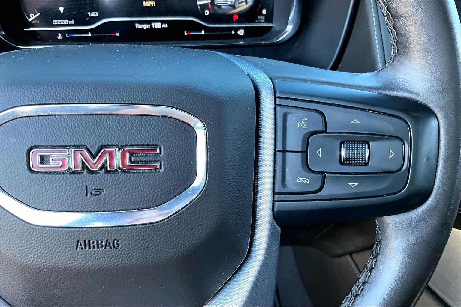 Used 2023 GMC Yukon SLT w/ SLT Luxury Package AWD/4WD image 24