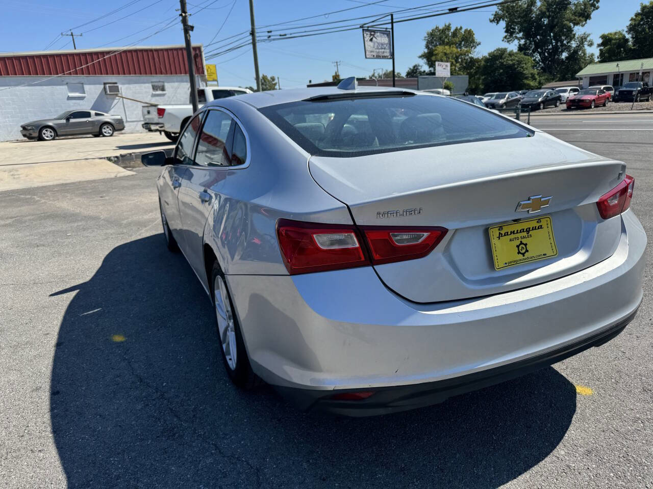 Used 2018 Chevrolet Malibu LT image 36