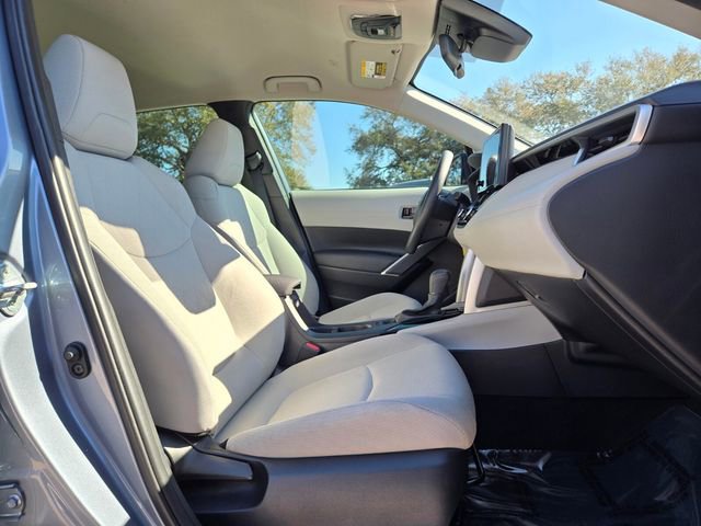 Used 2024 Toyota Corolla Cross L image 16