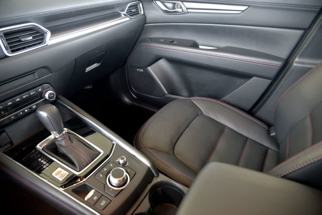 Used 2023 MAZDA CX-5 Carbon Edition AWD/4WD image 26