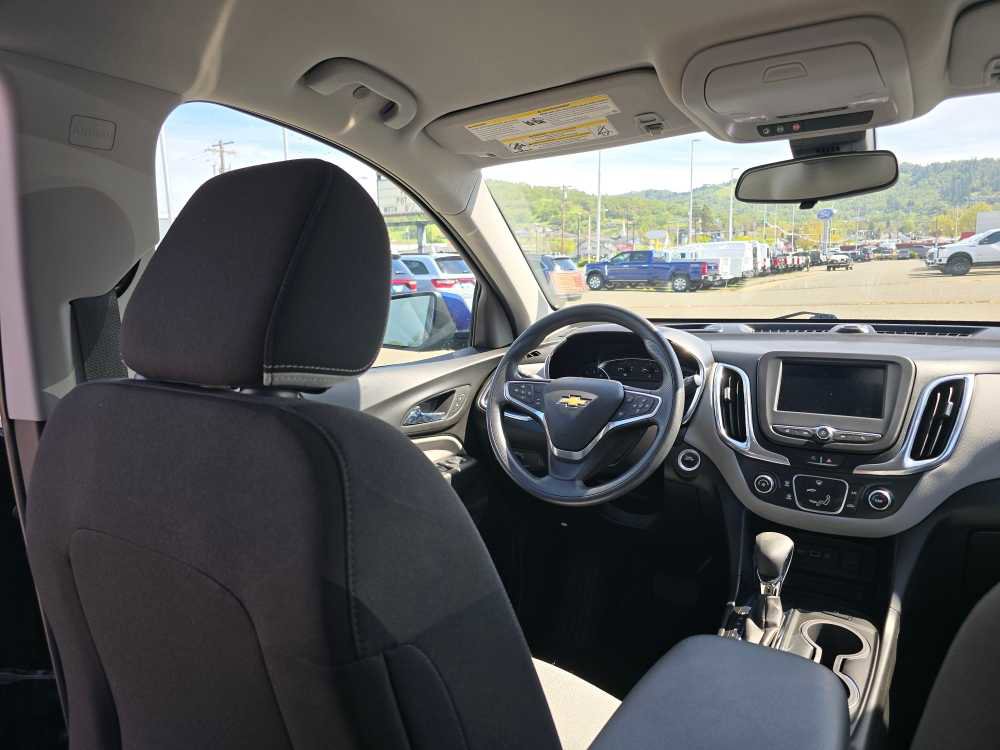 Used 2022 Chevrolet Equinox LT AWD/4WD image 10