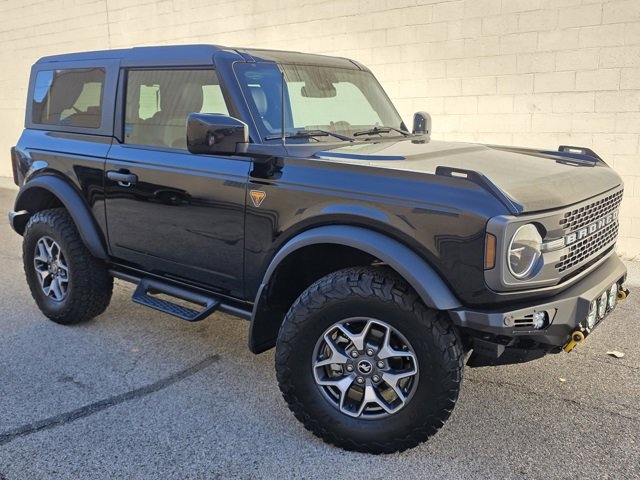 Used 2023 Ford Bronco Badlands image 7