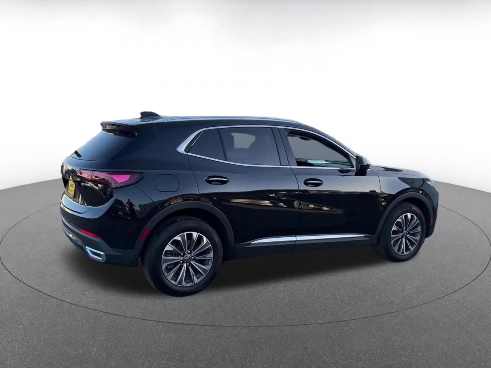Used 2024 Buick Envision Preferred AWD/4WD image 15