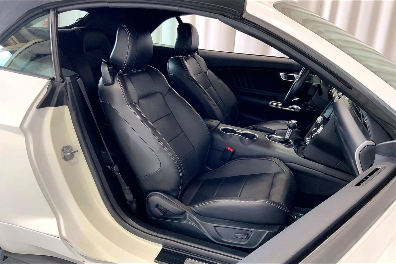 Used 2023 Ford Mustang Premium RWD image 6